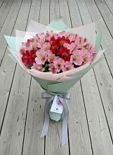 Букет цветов из:  Альстромерии в Смидовиче