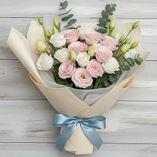 Букет цветов из:  Лизиантусы #REPLACE_PRED# Смидовиче