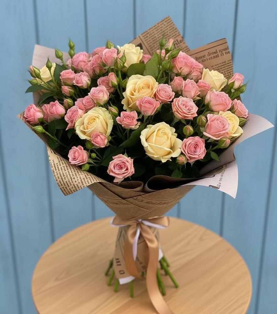 Букет цветов из: Розы в Смидовиче