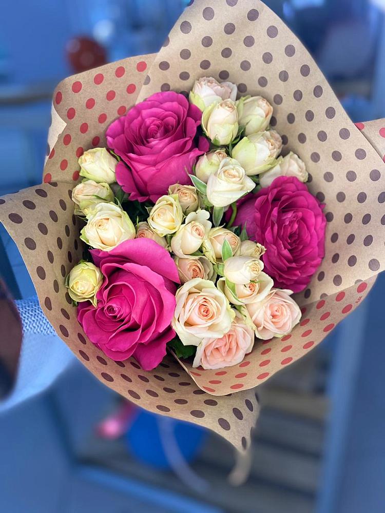 Букет цветов из: Розы в Смидовиче