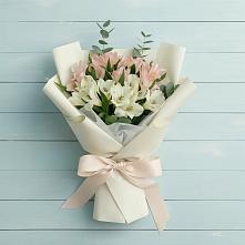 Букет цветов из:  Альстромерии в Смидовиче